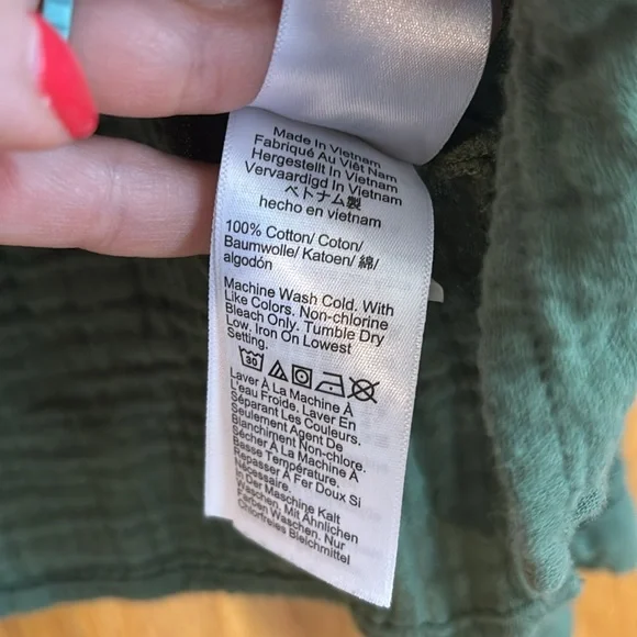 J. Crew Women's Green Top - Picture 2 of 3
